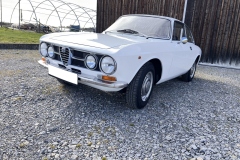 Alfa Romeo 1750 GTV S (105.44) aus dem Jahr 1971, Frontansicht und Details. | Alfa Romeo 1750 GTV S – Baujahr 1971 (105.44)