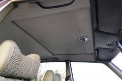 Mercedes-Benz W123 Dachhimmel | Dachhimmel eines Mercedes-Benz W123 mit Innenleuchte