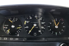 Mercedes-Benz W123 Tachometer | Tachometer und Anzeigen eines Mercedes-Benz W123