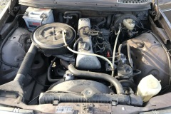 Mercedes-Benz W123 Motorraum | Motorraum eines Mercedes-Benz W123 mit Dieselmotor